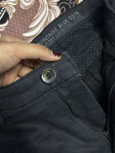 Spartan Jeans Black Pants