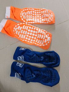 Sky Jump Socks - Orange &amp; Blue