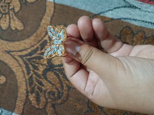 Sparkling Butterfly Ring