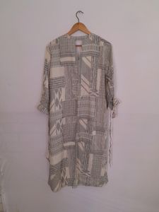 Off White Printed Kurta (Women's)