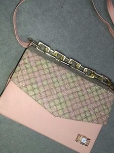 Chic Pink Shoulder Bag