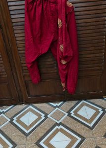 Stunning Red Kurta with Gold Leaf Design