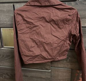 Brown Collared Long Sleeve Cropped Top