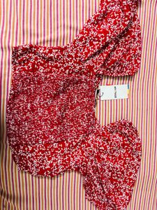 Chic Red Floral Print crop Top