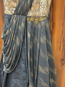 Elegant Ethnic Gown for Special Occasions