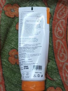 Bellavita C-Glow Face Wash