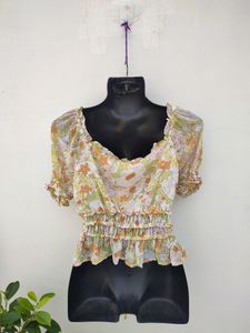 ASTR the Label Jayala Floral Puff Sleeve Top