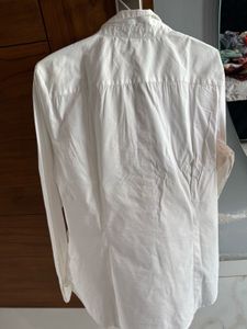 H&amp;M White Button-Up Shirt