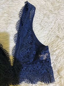 VICTORIAS  SECRET NAVY  Blue Lace Bralette