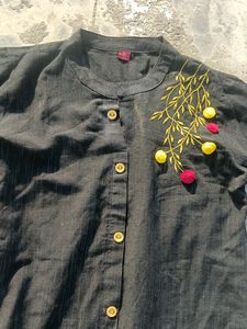Elegant Dark Grey Kurta with Embroidery