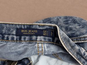 Acid Wash Frayed Denim Shorts | Say L fits XS-S