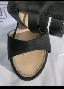 ⛔Sale⛔Black Strap Heels