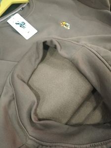 Sweater Round Neck