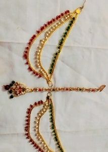 Elegant Maang Tikka with Ear Chains