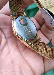 Vintage Citizen Sleek Quartz Gold Watch