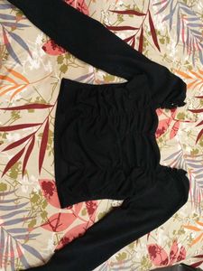 Chic Black Ruched Long Sleeve Top