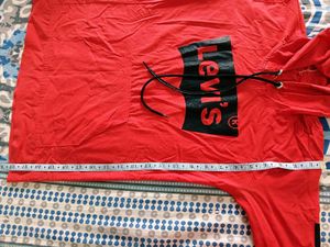 Levi's Red Graphic T-Shirt