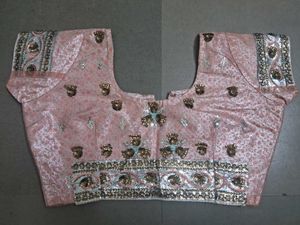 Embellished Net saree