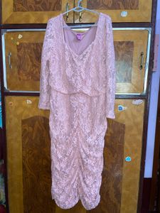 Miss Chase Elegant Ruched Lace Dress XL/40 Inches