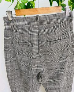 H&amp;M Authentic Brand New Ciagratte Trouser