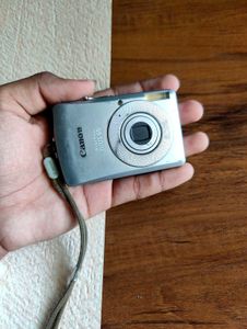 Canon Digital IXUS 65 Camera