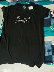 Black "Grateful" Graphic Tee