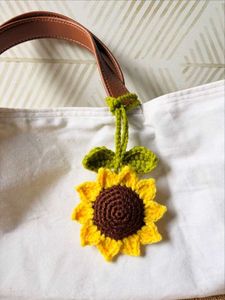 Crochet Sunflower Charm🌻