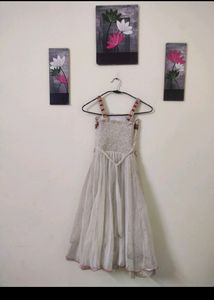 Backless Gown With 4 Layers, Velvet Embroidery