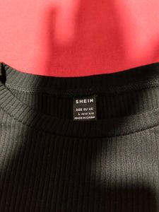 Black Ribbed Puff-Sleeve Top