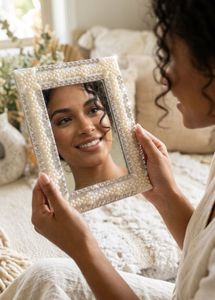 New Decorative Pearl & Rhinestone Mirror