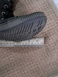 Clarks(New) *bendable* Stylish dark grey Boots