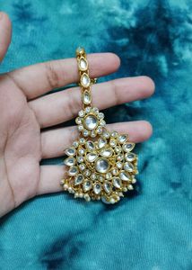 Elegant Kundan Maang Tikka🤩