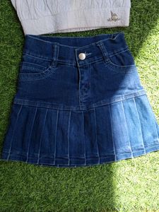 Stylish Crop Top and Denim Skirt Set