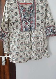 Combo Offer – 4 Cotton Tops