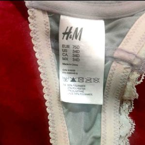 H&amp;M lace trim Push up bra