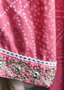 Elegant Pink Embroidered Kurta