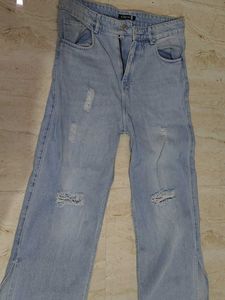 Trendy Ripped Wide-Leg Jeans