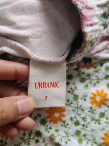 Urbanic Floral Print Capri Pants
