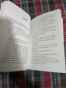 Shatter Me by Tahereh Mafi