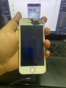 iPhone 5a For Parts/Repair