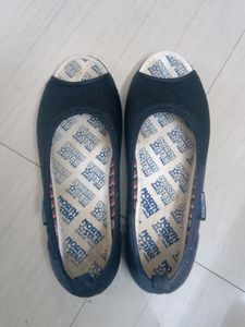 North Star Bata Peep-Toe Shoes