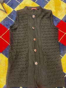 Sleeveless Knit Button Vest sweater