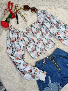 Chic Floral Print Lace-Up Blouse
