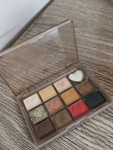 Coloressence Time To Prime Silk Primer &amp; eyeshadow