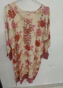 Floral Print Kurta with Embroidered Neckline
