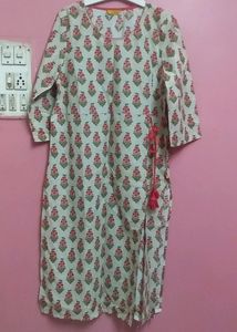 beautiful printed branded kurti New unused