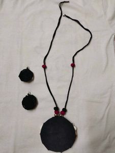 Ganesha Pendant Necklace with Shells &amp; Earrings
