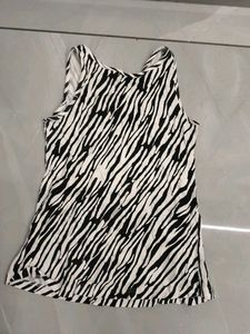 Lot of 2 Women's Tops