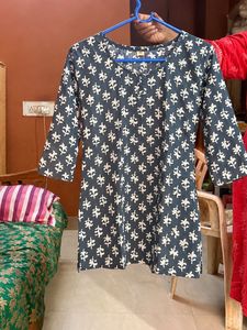 Stylish Printed Kurta Set
