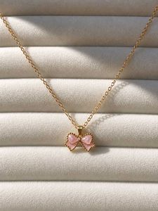 Cute Pink Bow Necklace
